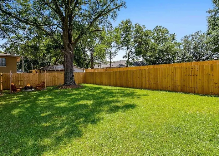 Lone Oak House Holiday home *
